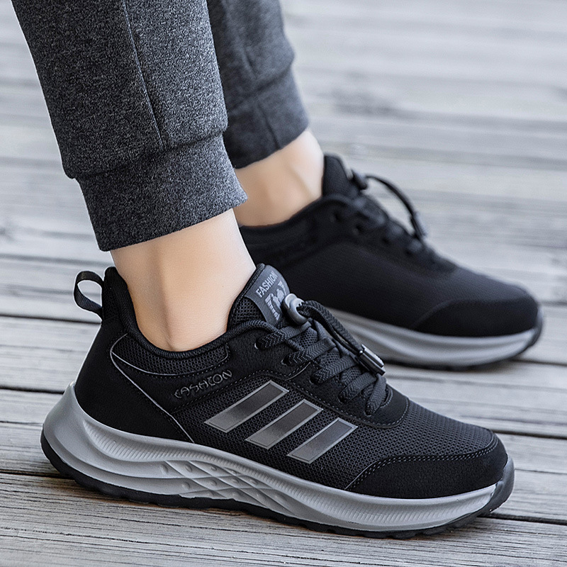 Couple's Style 2023 New Model Casual Shoes Breathable Lightweight Elderly Shoes with Laces and Air Cushion Cross-border Sports Shoes for Men and Women