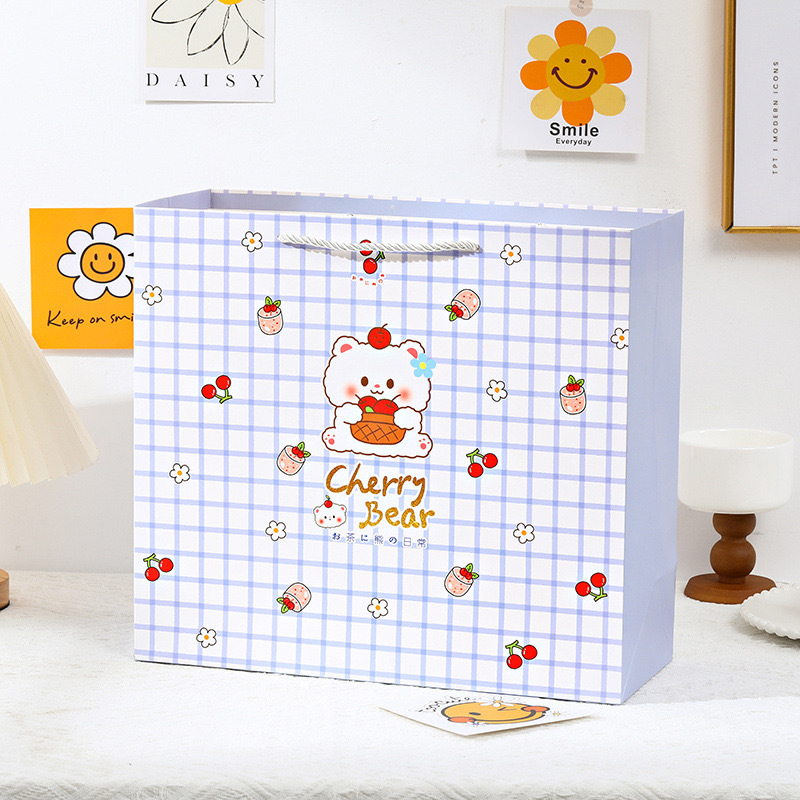 8#케이크 곰돌이; 백색 카드지; 특대형 (길이 35cm * 폭 14cm * 높이 32cm)