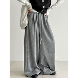 连衣裙;女式衬衫;女式针织衫