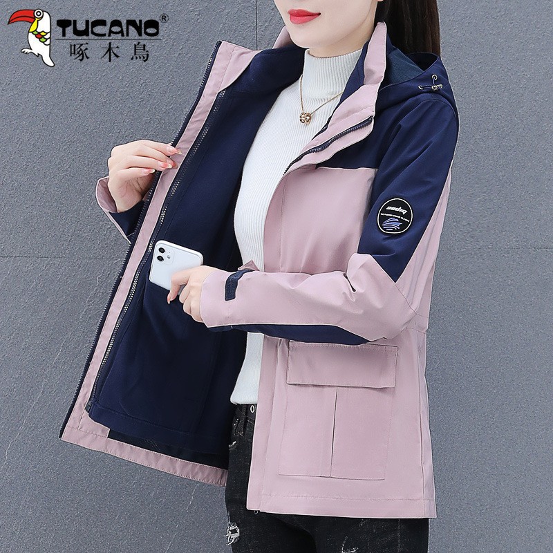 Woodpecker 2026 New Casual Outdoor Jacket for Women, Three-In-One Warm and Cold-Proof Coat, Windproof and Waterproof Ski Jacket