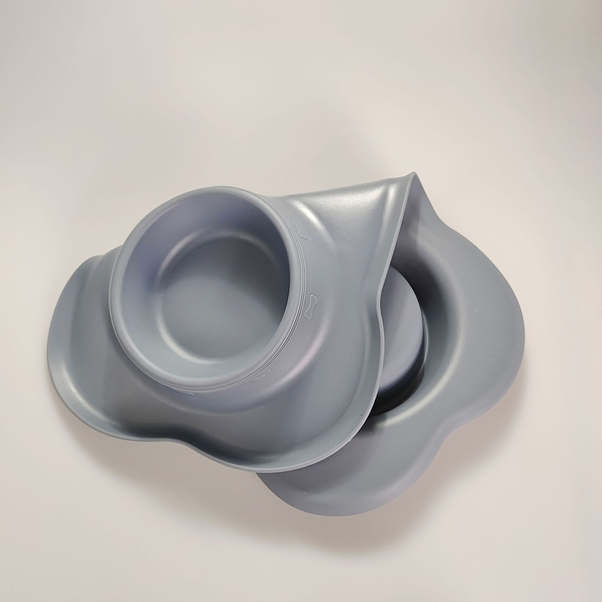 Gran tazón de silicona para mascotas doble tazón de acero inoxidable para mascotas vajilla para beber tazón de fuente de comida para gatos y perros tazón al por mayor cuenca de alimentos para perros