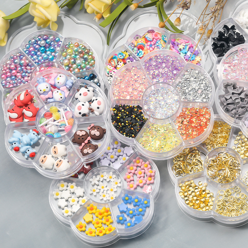 nail decoration with bow