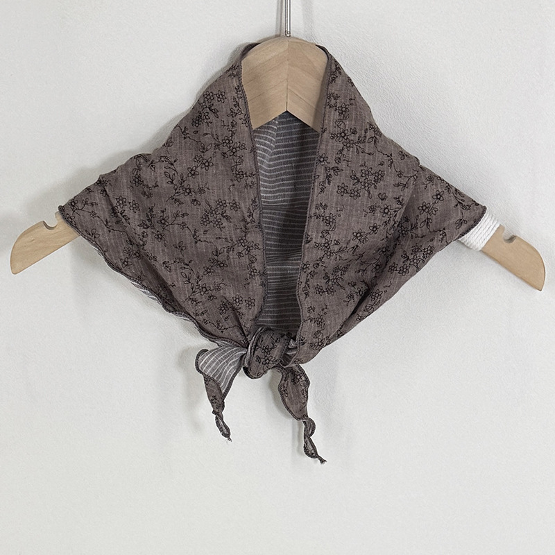 Amazon New Japanese Floral Cotton and Linen Double-sided Triangle Scarf All-match Pastoral Style Headscarf Decorative Scarf Headband