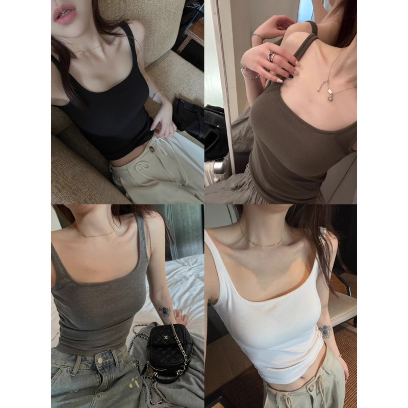 2226 # Superniniyy Camisole with Built-In Breast Pads, Velvet, Tight-Fitting, Can Be Worn Outside, Sleeveless