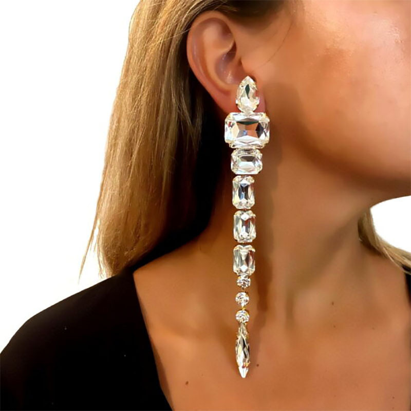 33g Weight Retro Square Water Droplets Alloy Rhinestone Drop Earrings