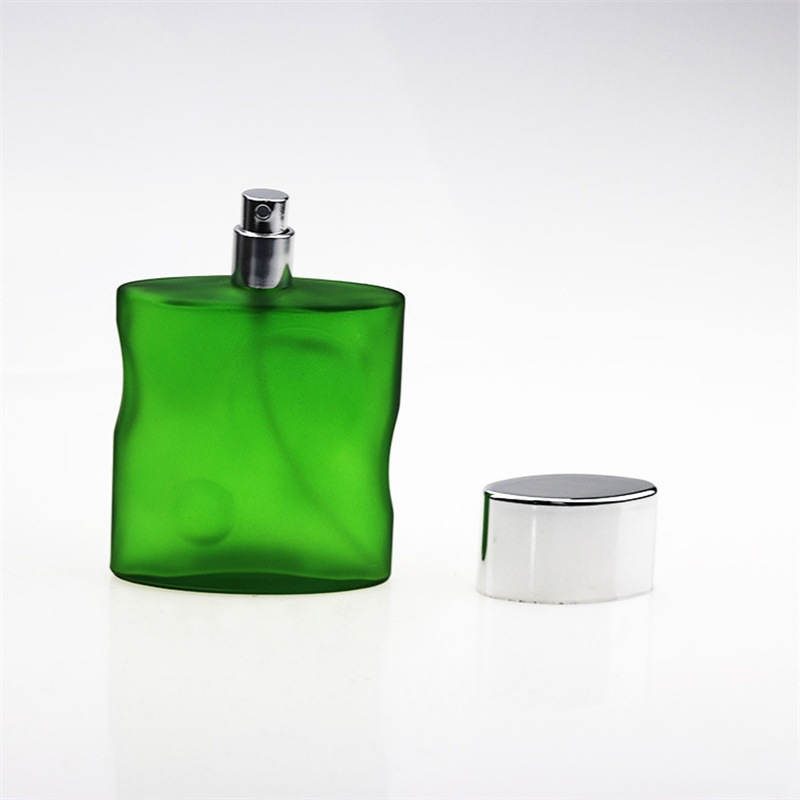 式装瓶按压批发感卡口喷雾瓶螺口时尚便携高级厂家香水瓶分玻璃瓶