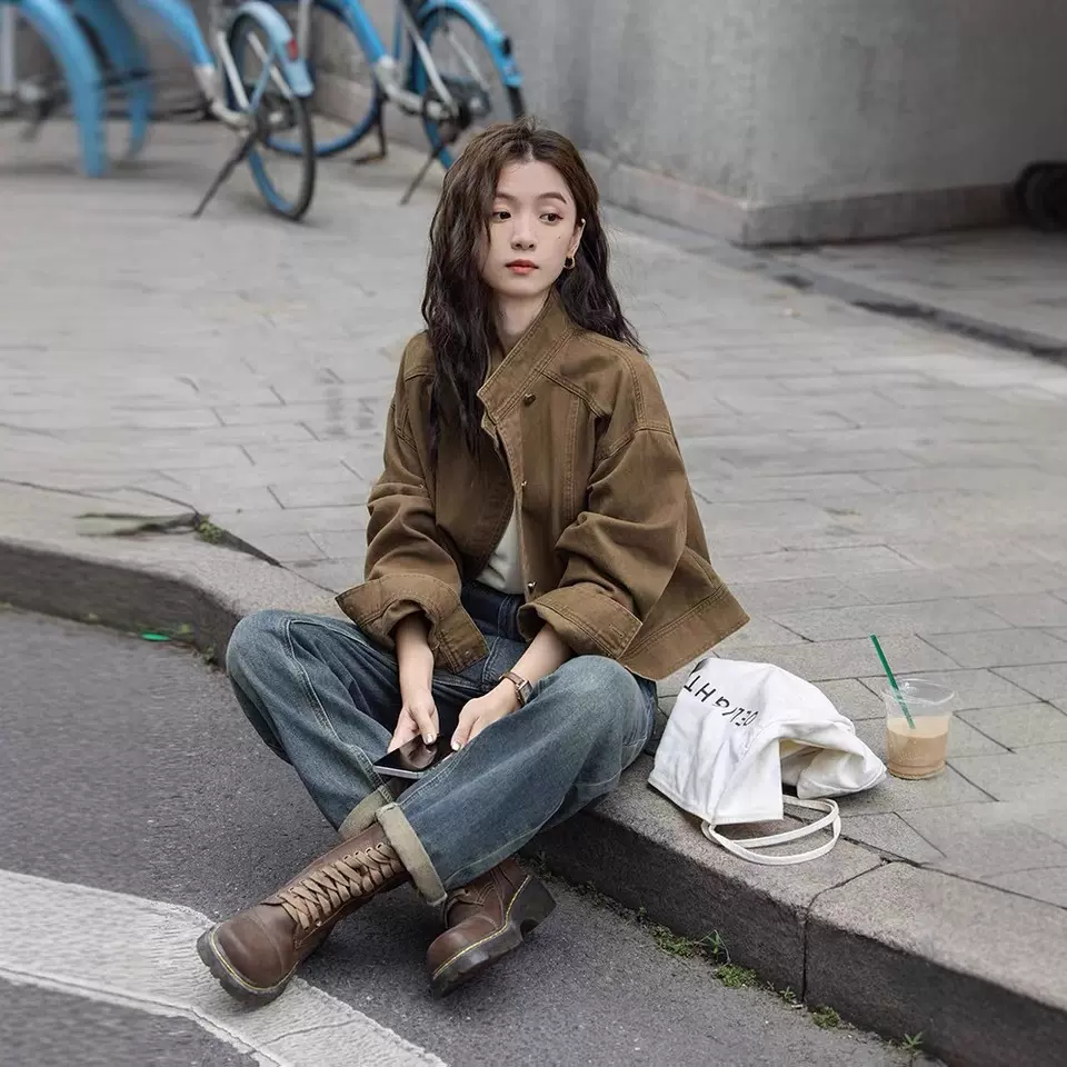 复古咖色牛仔短外套2025春秋新款小众宽松立领工装夹克上衣女
