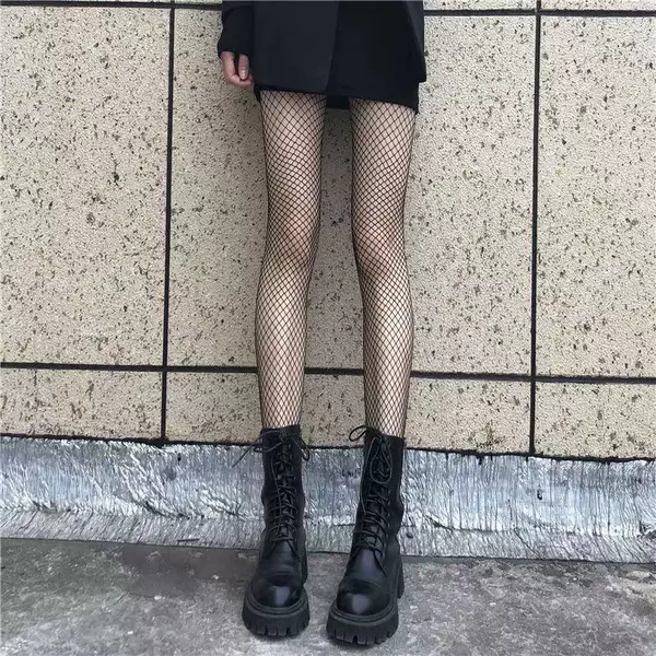 Small net black
