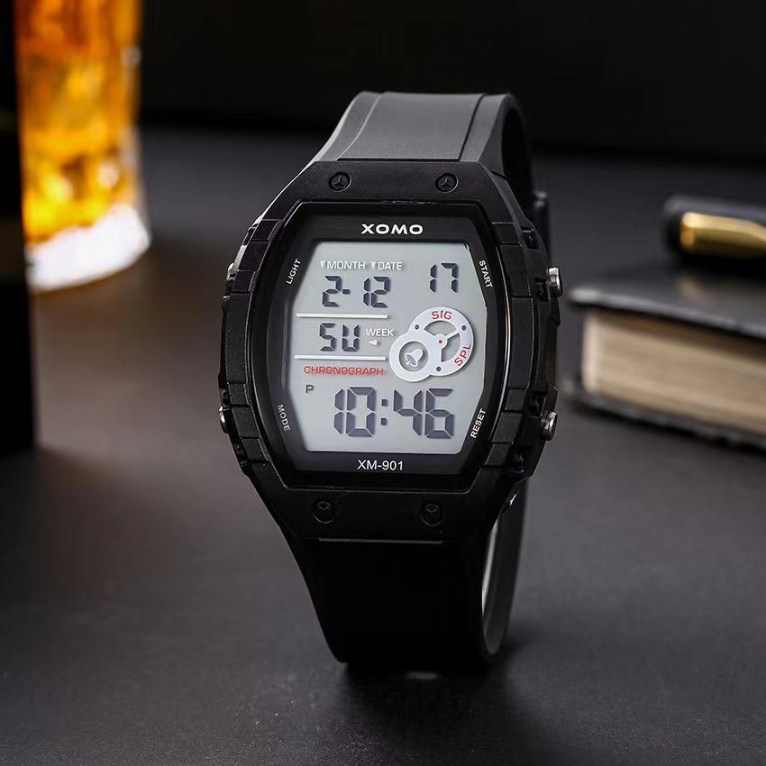 Reloj electrónico deportivo para estudiantes de comercio exterior Reloj despertador luminoso multifuncional para hombres y mujeres Reloj electrónico de cubo pequeño verde matcha impermeable