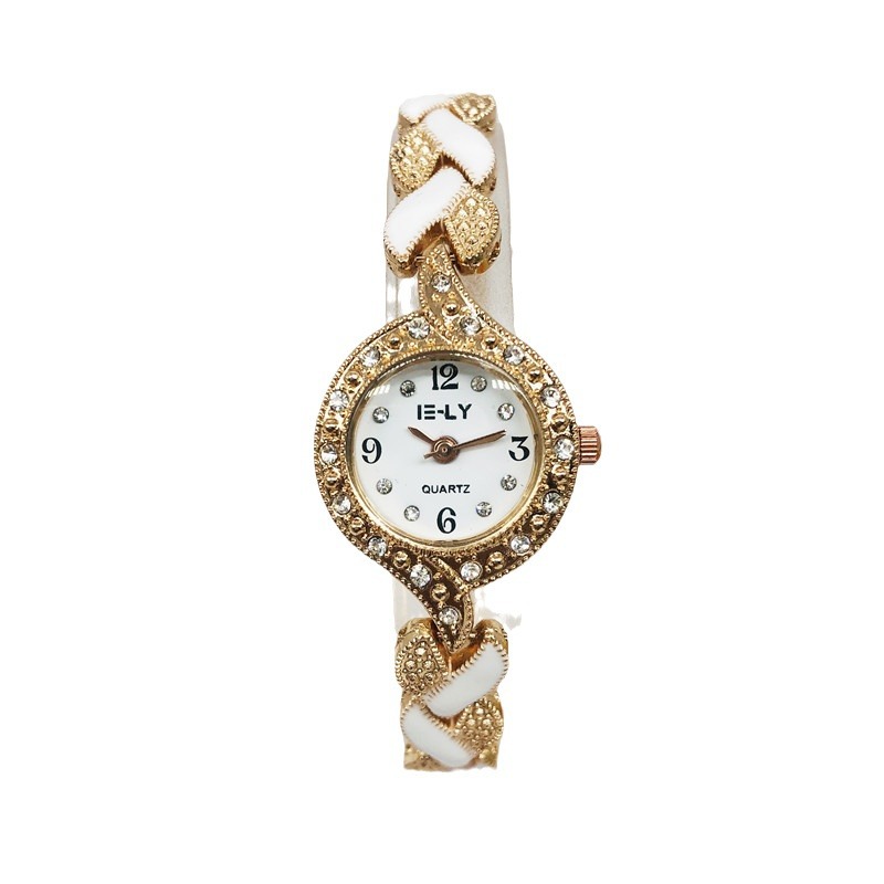 AliExpress nuevo estilo ins moda reloj de mujer amor cinturón de acero estudiante pequeño temperamento casual reloj de cuarzo de mujer