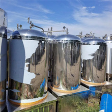 二手小型啤酒自酿设备不锈钢酿酒啤酒发酵罐自酿啤酒设备精酿啤酒