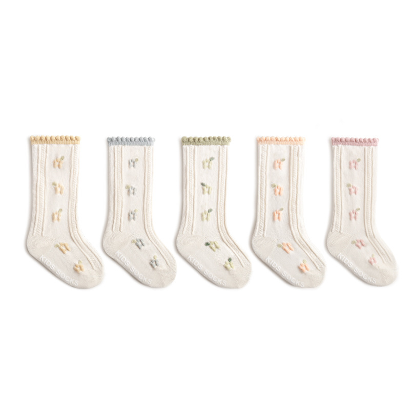 2022 fábricas de calcetines de la fuente de la industria de calcetines de los niños personalizados lindos princesas de flor triturada procesamiento de medias personalizados