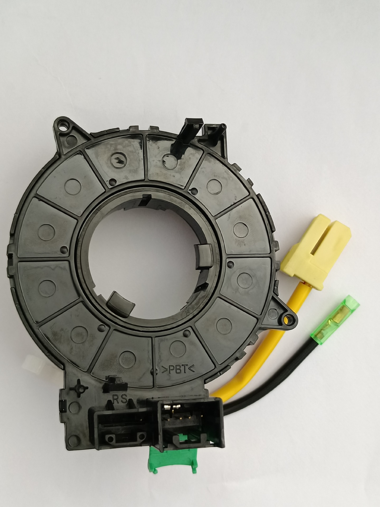 MR583930 is suitable for Mitsubishi Lancer, Outlander, and Junge without cruise control