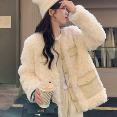 小香風毛羽コート女性高級感2024冬モデル羊小パイルデザイン感気質綿服秋韓系上着