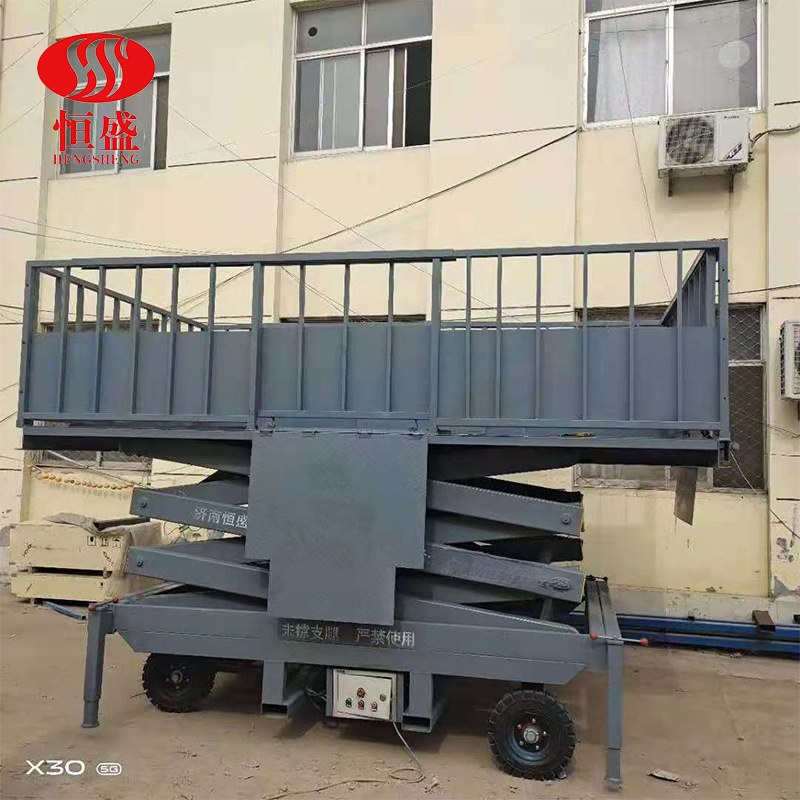 厂家现货大型养殖场装卸猪台电动升降台载重3吨5吨8吨移动卸猪台