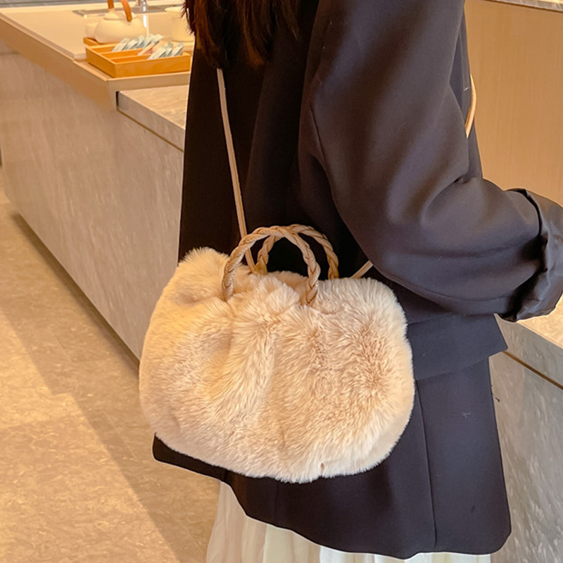 Plush Handbag for Women 2026 New Autumn and Winter Furry Bag Style Shoulder Crossbody Bag Cloud Bag Trendy Handmade Sewing Plush Handbag for Women 2026 New Autumn and Winter Furry Bag Style Shoulder Crossbody Bag Cloud Bag Trendy Handmade Sewing