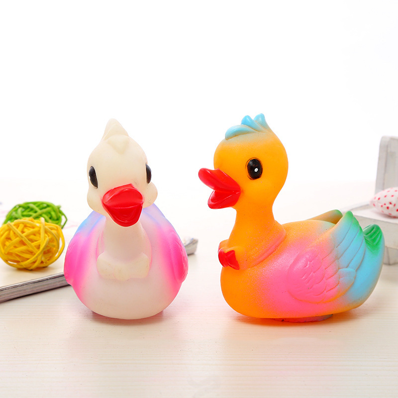 En stock venta al por mayor mascota de juguete perro de vinilo animal de juguete pato de juguete de sonido suministro directo de fábrica