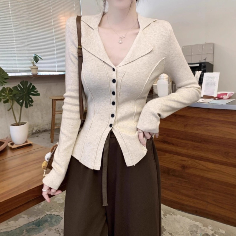 French Fishbone Waist Design Knitted Cardigan for Women 2025 Spring and Autum New Slimming Look Polo Collar Top