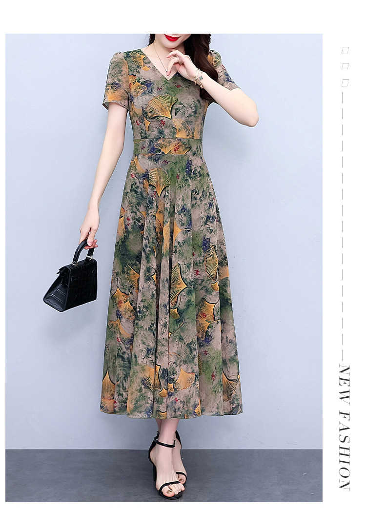 Floral Dress Image 13