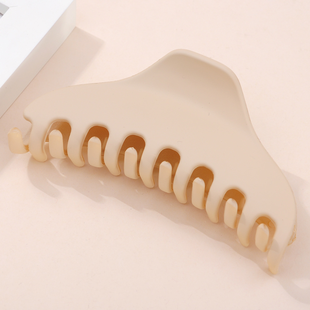 Verano nuevo Gran Tiburón clip de leche marrón simple todo partido diario pelo clip updo lavado de cara simple temperamento horquilla