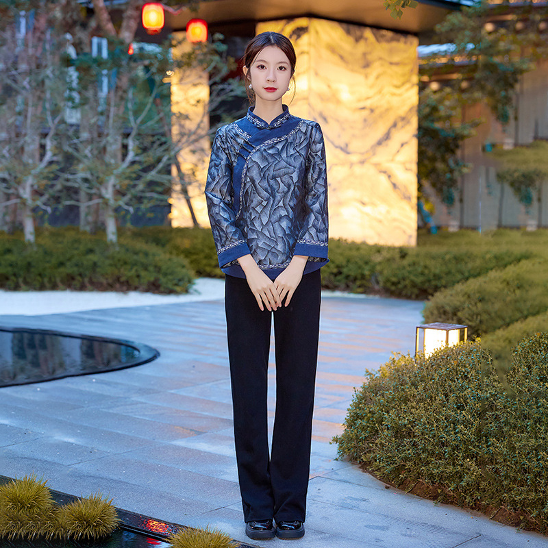 提花织锦缎撞色拼接唐装制服表演服来图来样国风女装加工