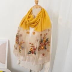 春と秋の新作のシルク刺繍の刺繍の欧根の紗のカイドウの花の女性のシルクのタオルのファッションの百合のドレスのストールは生放送します。