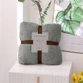Manta de rejilla de piña de estilo japonés de otoño e invierno para el procesamiento personalizado de manta de color sólido de terciopelo Falai al por mayor de fábrica