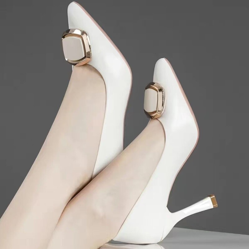 High-Heeled Shoes with Red Thin Heels, Versatile for Spring and Autumn, Hot New Style, 10 New Models, Square Buckle, Elegant Single Shoes for Women