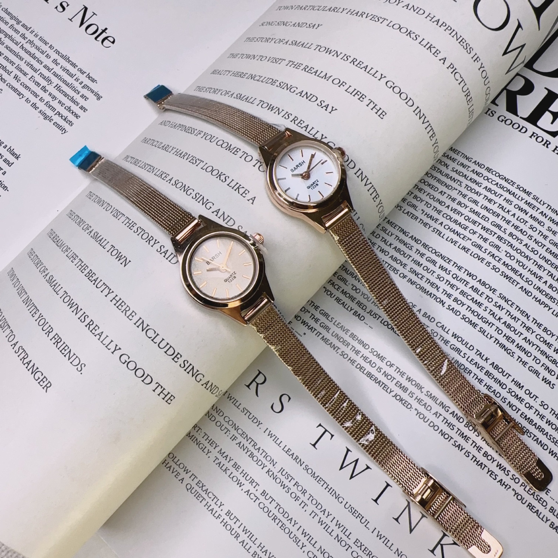 Round Dial Shape Casual Solid Color Double Side Snaps Quartz Watch Women's Watches