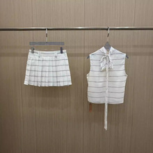 mm24春夏新款 小众时髦条纹无袖背心+条纹百褶短裙 套装