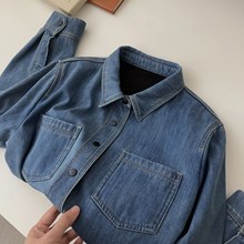 【主推款】经典两色加绒牛仔衬衫女冬韩版宽松单排扣翻领保暖内搭