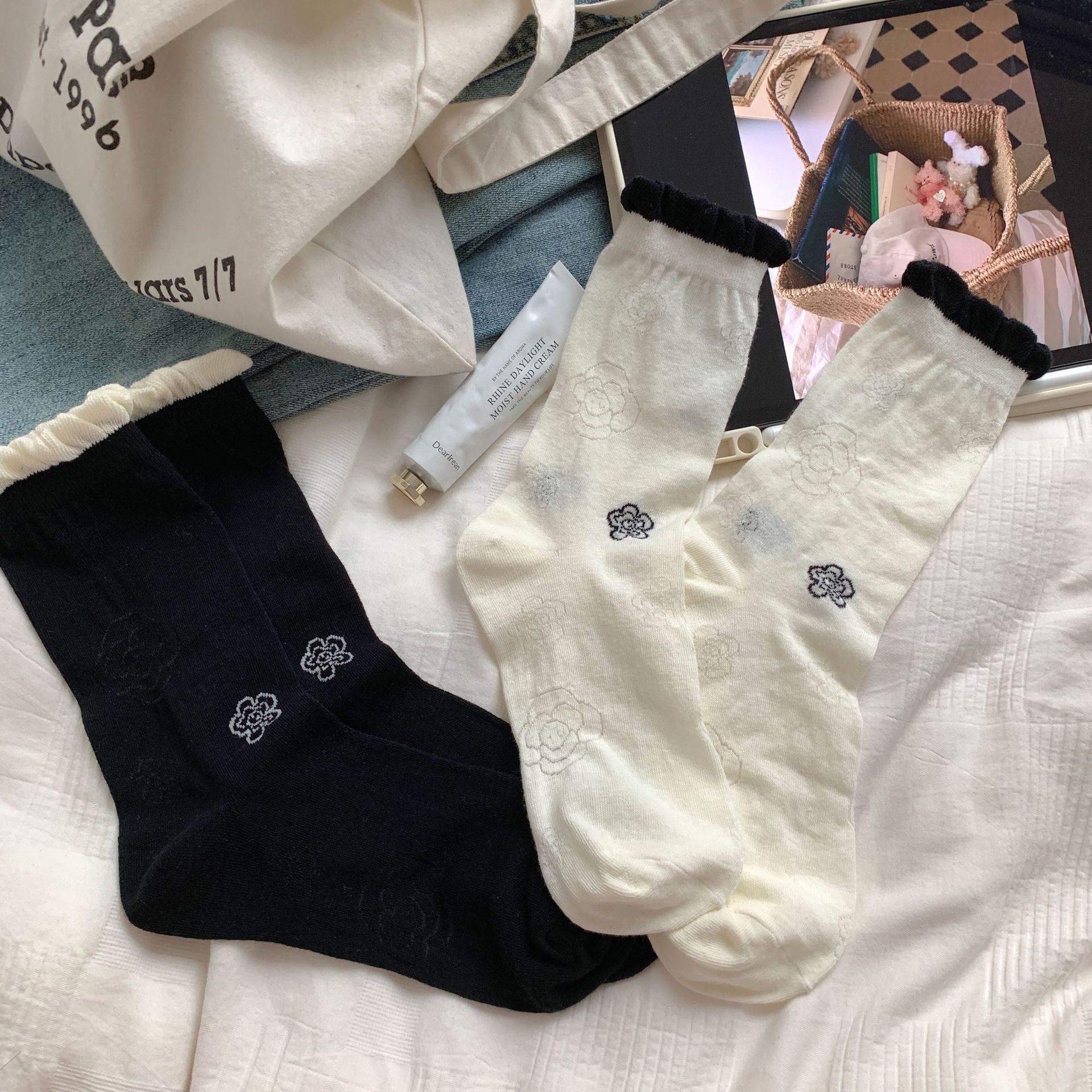 Vintage Coquette Soft Cotton Contrast Ruffle Rose Embroidered Crew Socks for Cute Daily Outfits Detail View 1