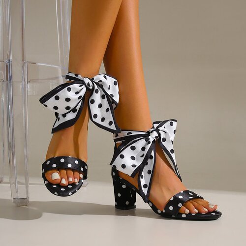 Cross-border foreign trade large size high heels sandals, women's polka dot ribbon bow 2026 summer strap, word belt, thick heel