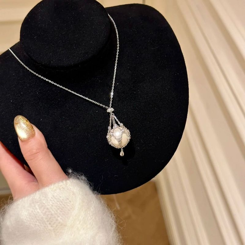 ドリームキャッチャーフラッシュダイヤモンドメッシュバッグパールネックレスニッチデザイン取り外し可能な豪華なライト高級セーターチェーン女性用|undefined