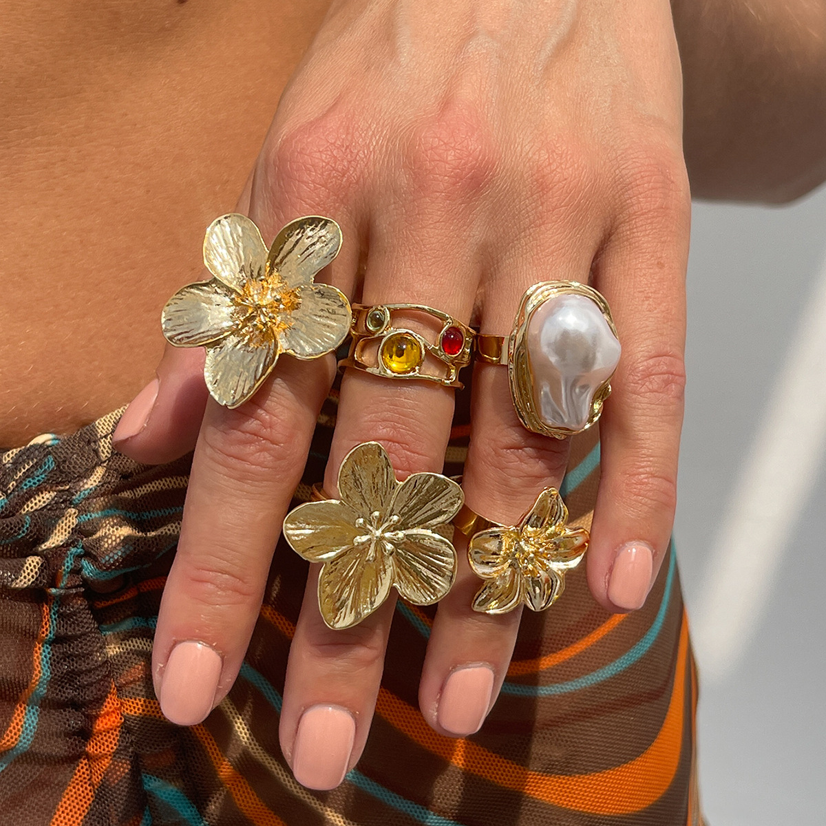 MY04 라이트 골드 6131