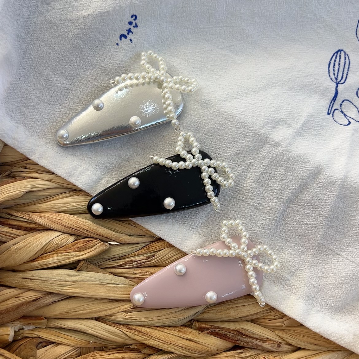 韓國東大門網紅款珍珠蝴蝶結高級感皮面髮夾邊夾側邊夾劉海夾髮飾