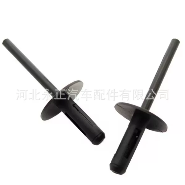 Suitable for BMW X1X5X6X3 car wheel eyebrow buckle leaf plate lining buckle blind rivet plastic clip