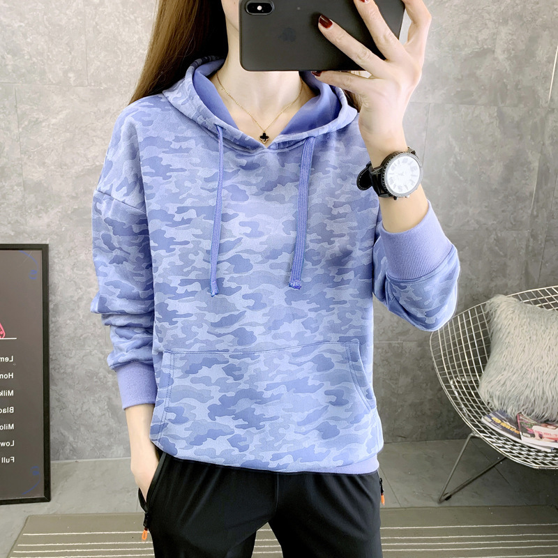 Suéter de moda con capuzas camuflaje universal nuevo estilo de primavera y otoño reparar suelta envejecimiento deportivo camisa casual