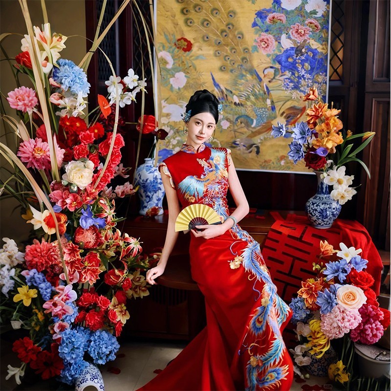 结婚婚房布置新中式装饰红蓝背景墙条幅订婚新娘晨袍拍照国风挂布|undefined