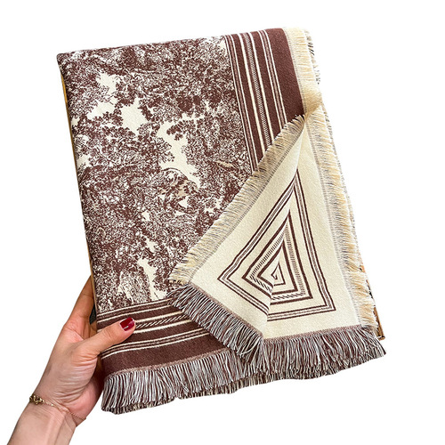 Autumn and winter ethnic style tassel large square scarf for women in Lijiang travel photography warm imitation cashmere scarf thick shawl dual use