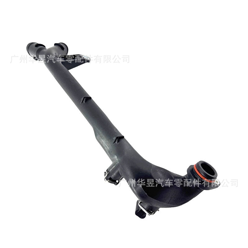 A2712001152 is suitable for Mercedes-Benz W203 W211 W209 M271 coolant hose auto parts cross-border