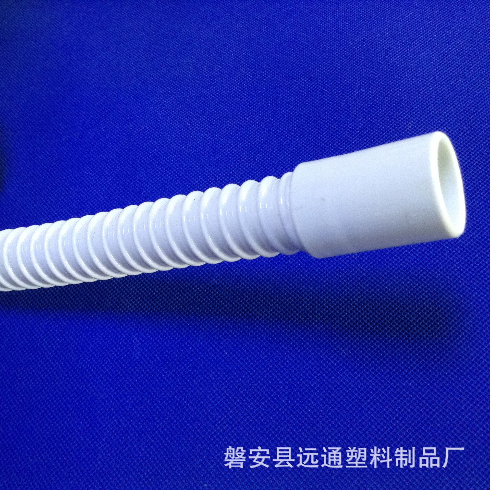厂家供应内径16mm白色PVC缠绕优质空调排水管