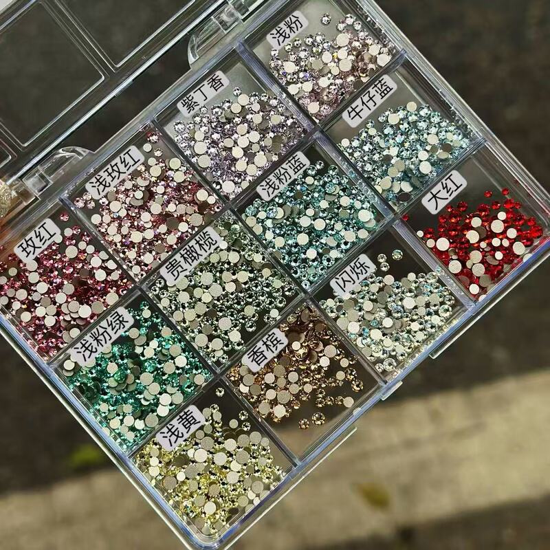 Baoshiaosa Crystal Imitation K9 Super Flash Flat Colorful Round Rhinestones 12-Grid Set Nail Art Rhinestone Stickers Jewelry