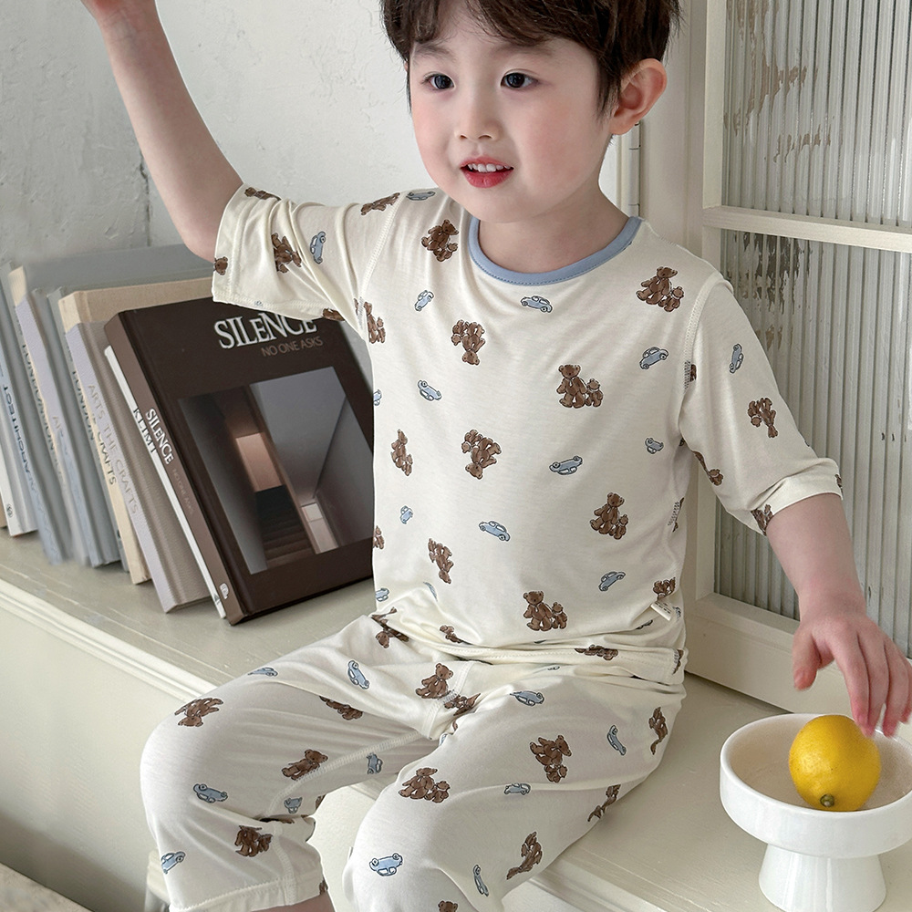 Boys' Pajamas 2026 New Summer Thin Three-Quarter Sleeve Set, Eco Silk Seamless Loungewear, Children's Air-Conditioning Clothing