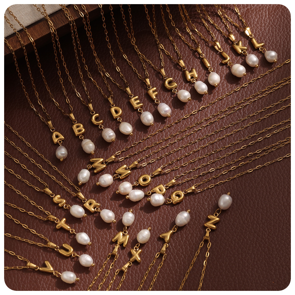 TENA collar de acero inoxidable de perlas verdaderas simplista de alto nivel nicho de diseño de acero de titanio collar de collar para mujeres