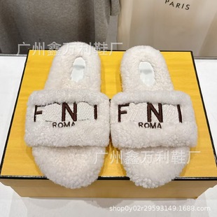 �߰汾F��ë��2025�＾�¿���ĸ���ë����⴩���Qһ��ë��ЬŮ