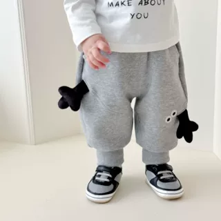 儿童运动裤ins婴幼儿宝宝卫裤男女童韩版卡通宽松休闲裤束脚裤潮