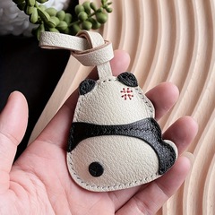 パンダの個性puの皮の包みの小さい掛け物のかわいい車の鍵は創意の皮革の包みを掛けて人形を飾ります。