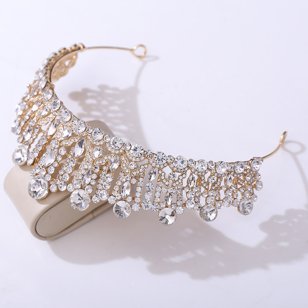 Bridal Shiny Women's Solid Color Alloy Rhinestone Diamond Crown display picture 18