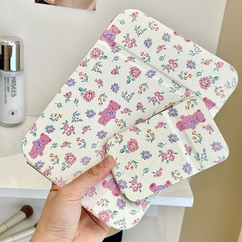 Espejo plegable de dibujos animados de escritorio de pie espejo de maquillaje dormitorio de estudiantes lindo portátil mini espejo al por mayor